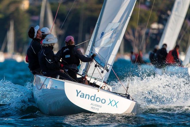 Yandoo XX leads mid-way – Milson Silver Goblets Trophy ©  Andrea Francolini Photography http://www.afrancolini.com/
